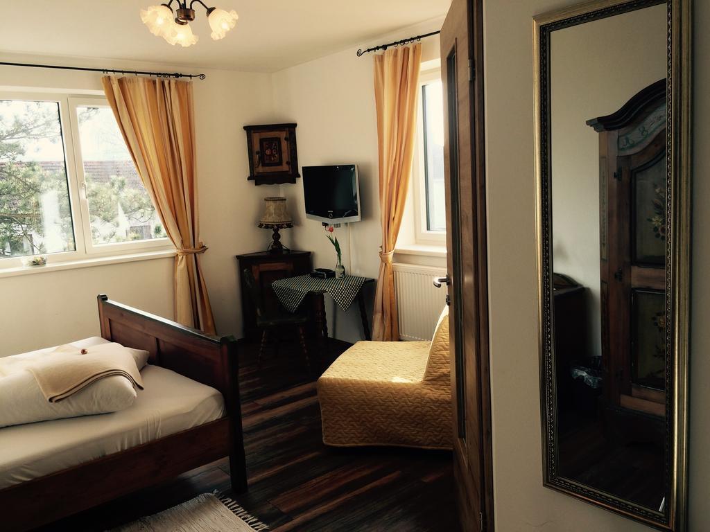 Marillenhof Bed & Breakfast